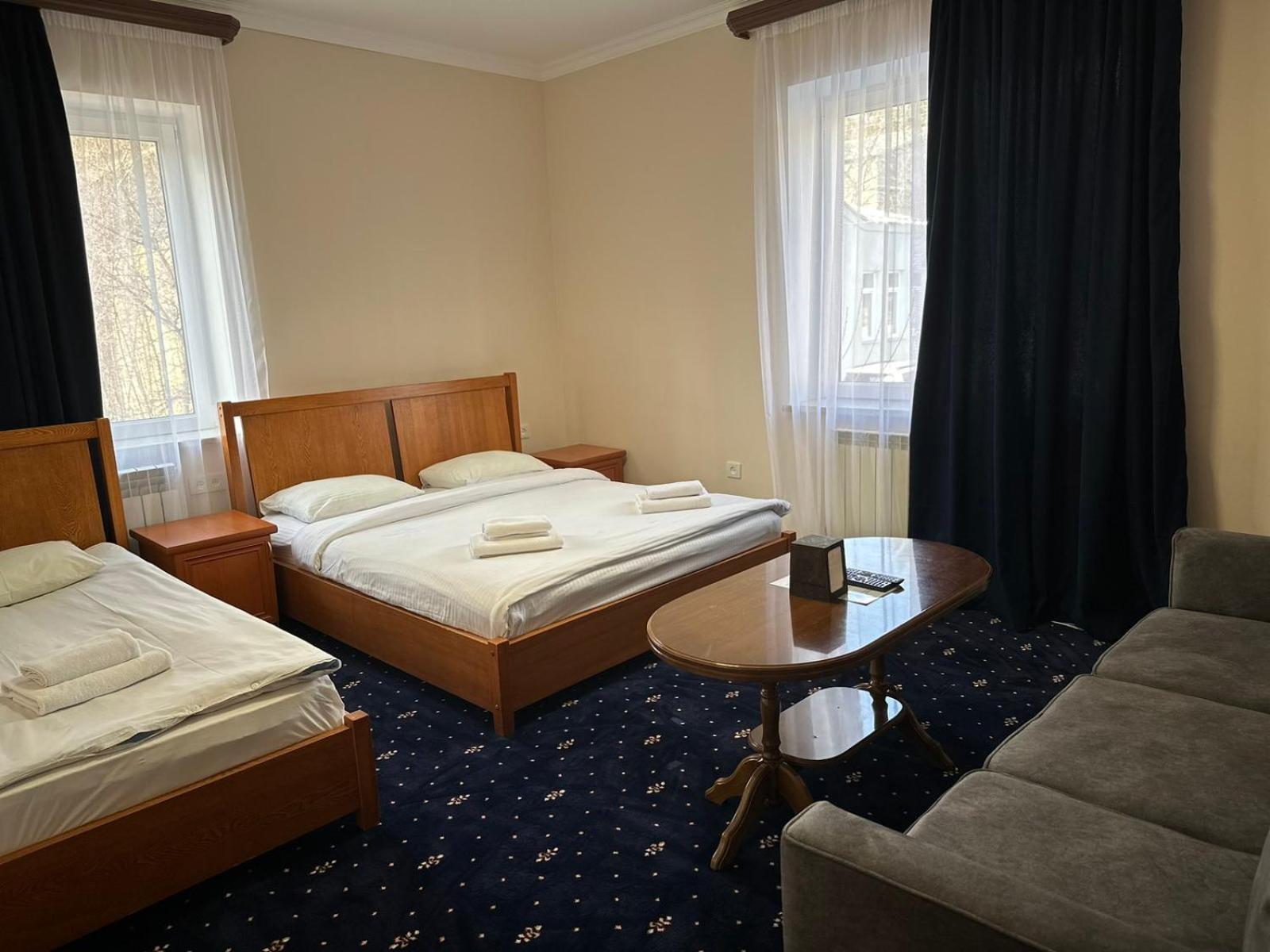 Hotel - Saya Tsaghkadzor Eksteriør bilde