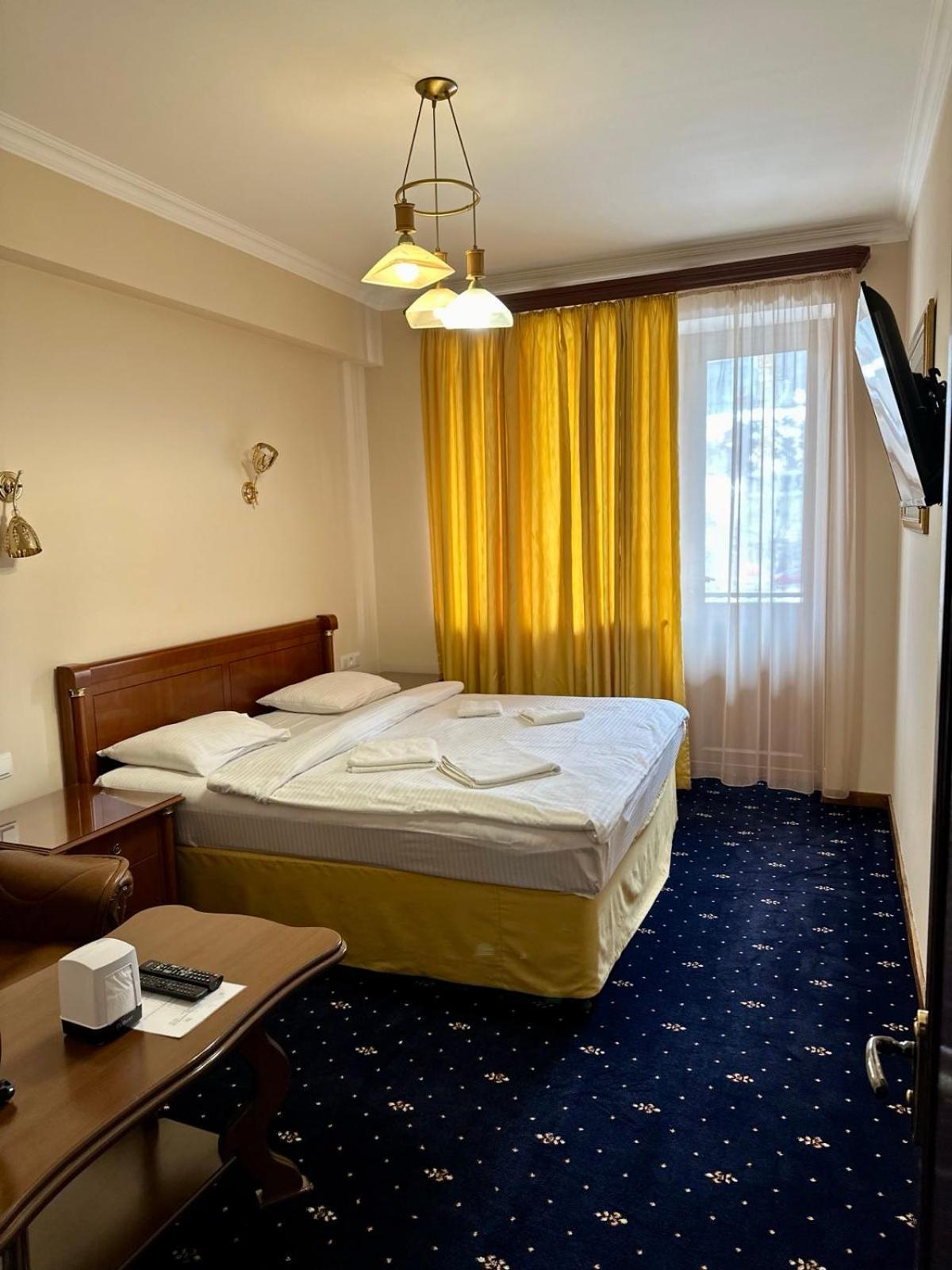 Hotel - Saya Tsaghkadzor Eksteriør bilde