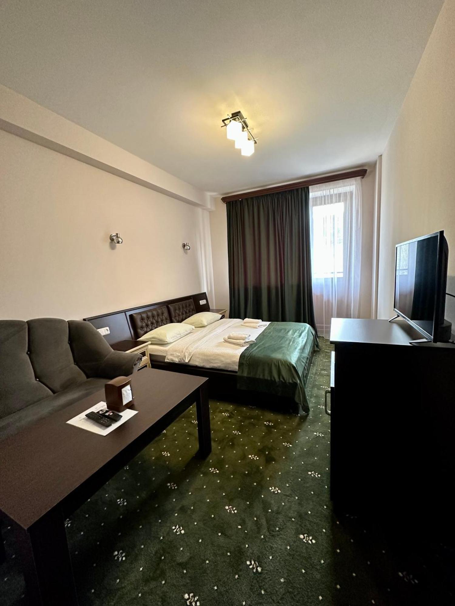 Hotel - Saya Tsaghkadzor Eksteriør bilde